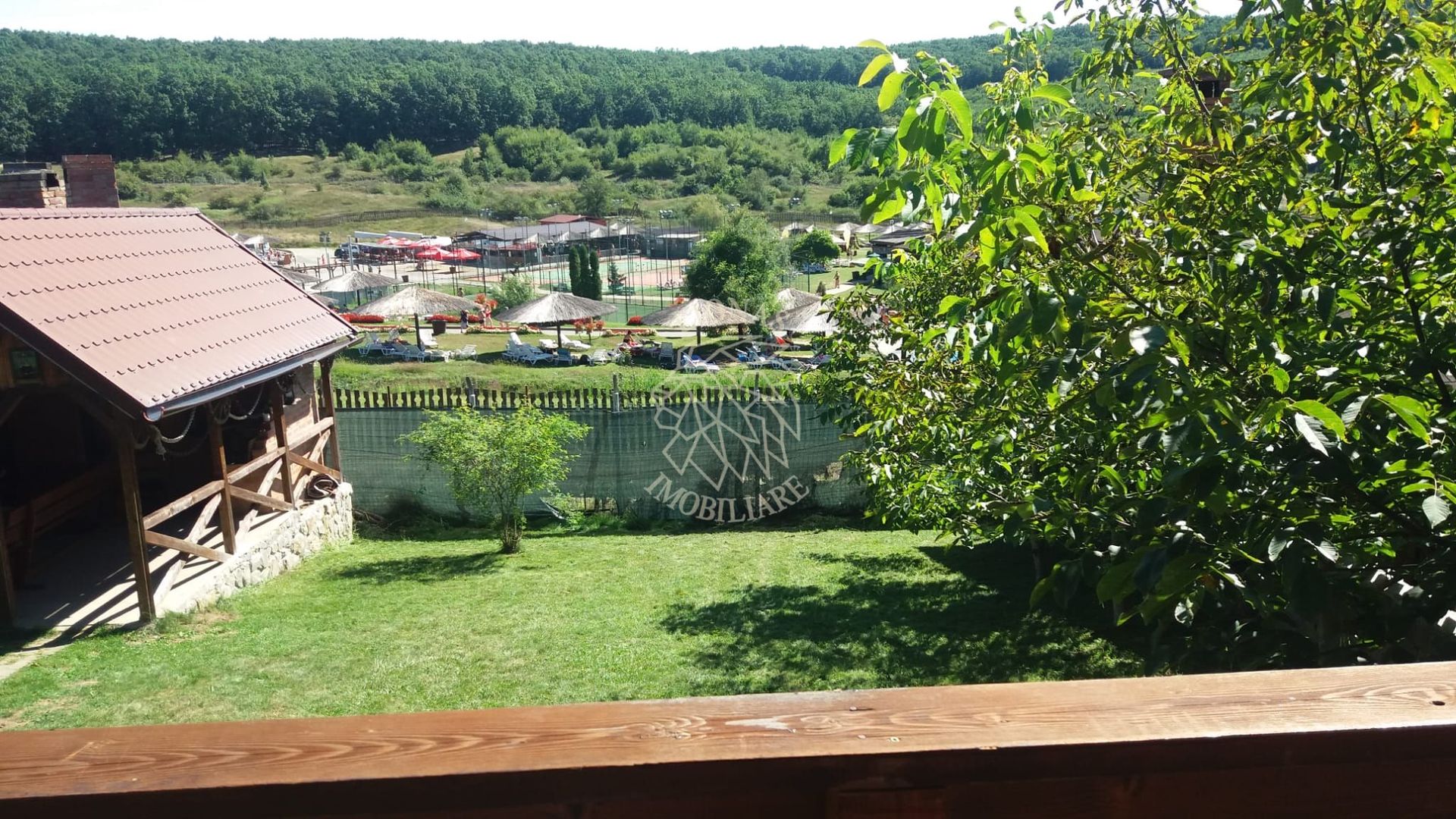 Cabana 4 camere-teren 350 mp-foisor amenajat 25 mp- Baile Figa - Poză 8