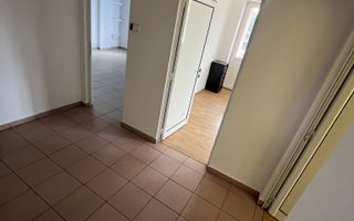 De închiriat în exclusivitate – clădire multifuncțională - Poză 11