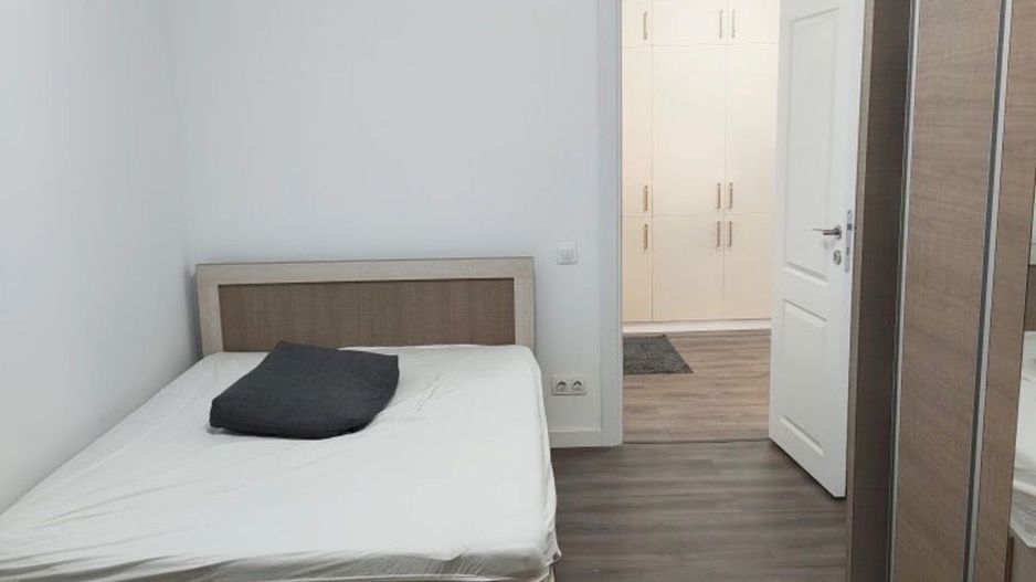 AP. 3 CAMERE MIHAI BRAVU, BLOC NOU, LOC PARCARE, BUCATARIE OPEN-SPACE - Poză 3