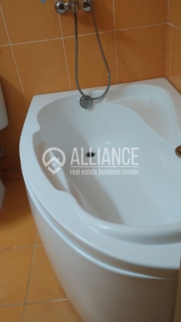 Ultracentral - Spatiu birouri / Comercial de inchiriat (COD08) - Poză 9