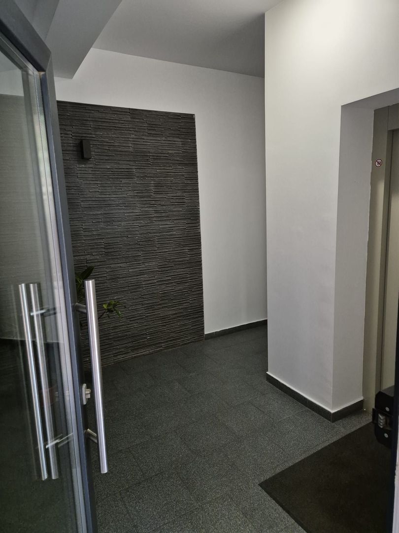 APARTAMENT DE LUX & LOC DE PARCARE BLOC NOU PRELUNGIREA GHENCEA 132 - Poză 9