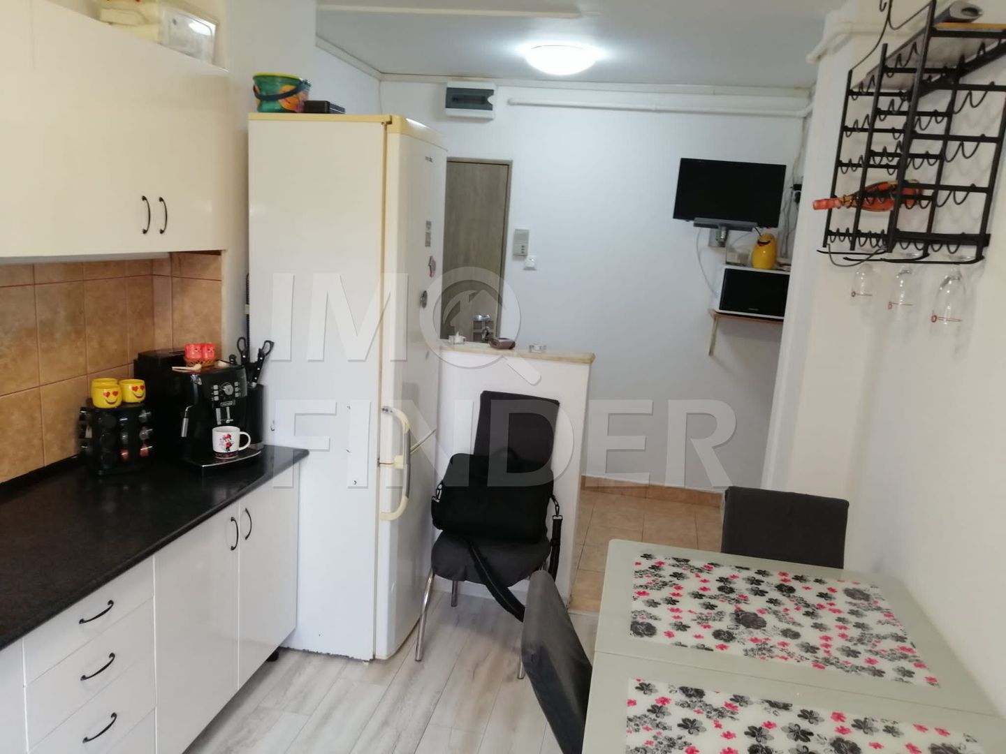 Apartament 3 camere decomandate strada Aurel Vlaicu - Poză 2