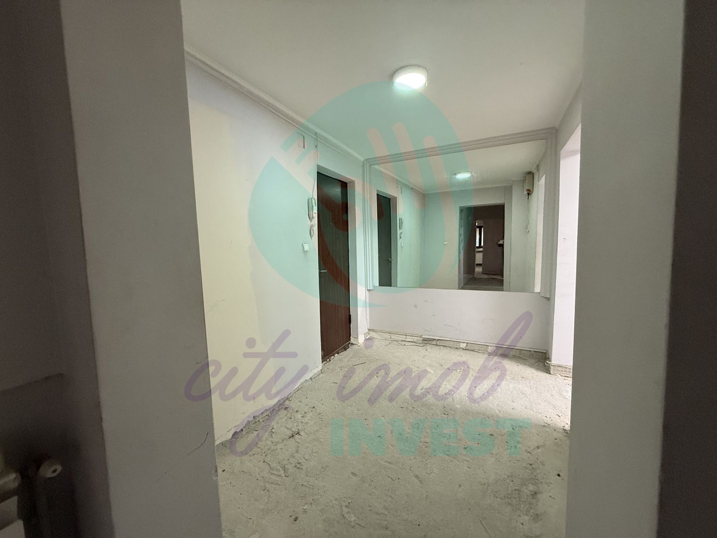 Apartament UNIC pe Calea Calarasilor - Poză 4
