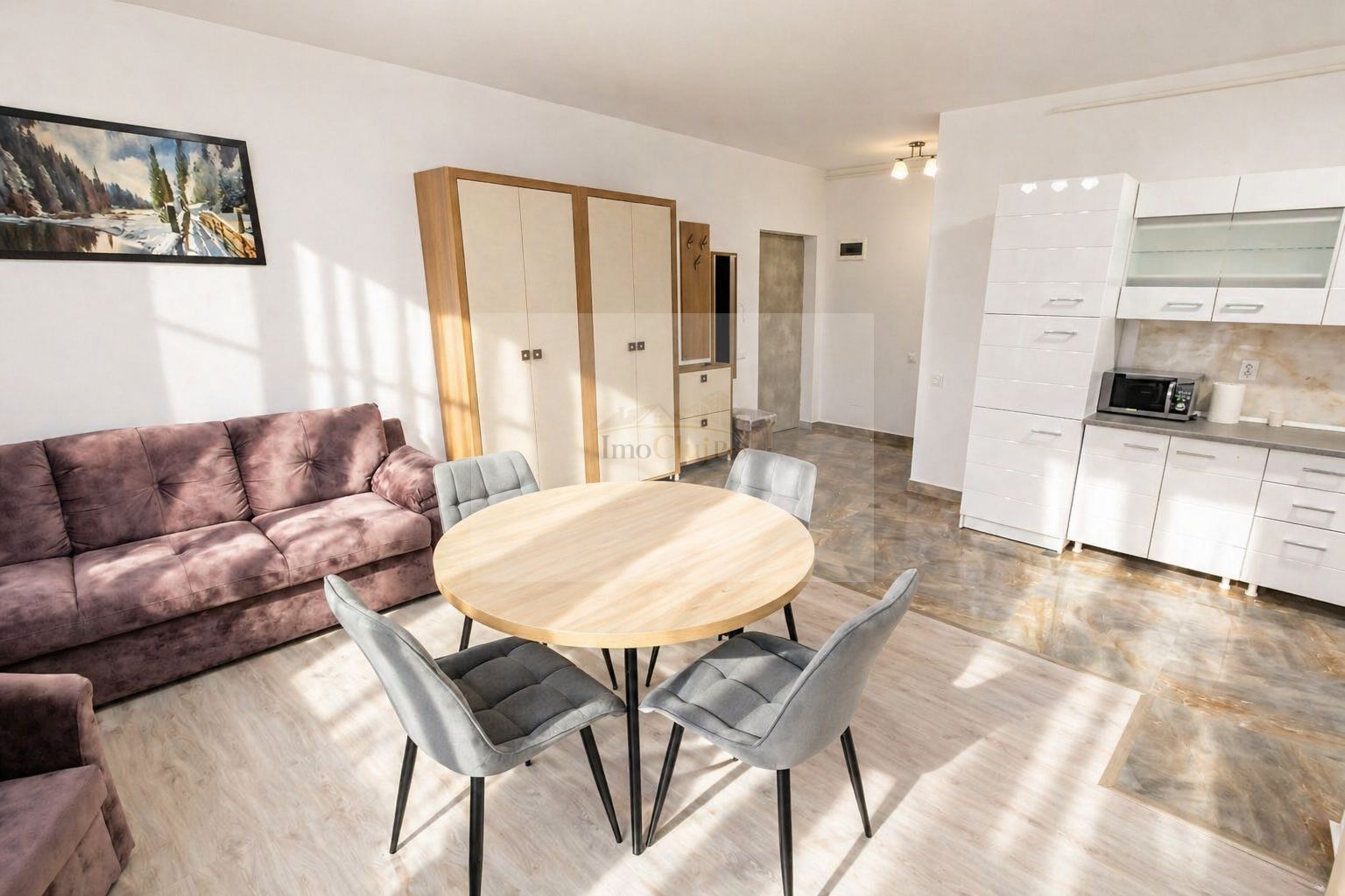 Vanzare apartament modern  3 camere-parcare subterană - zona Dedeman - Poză 1