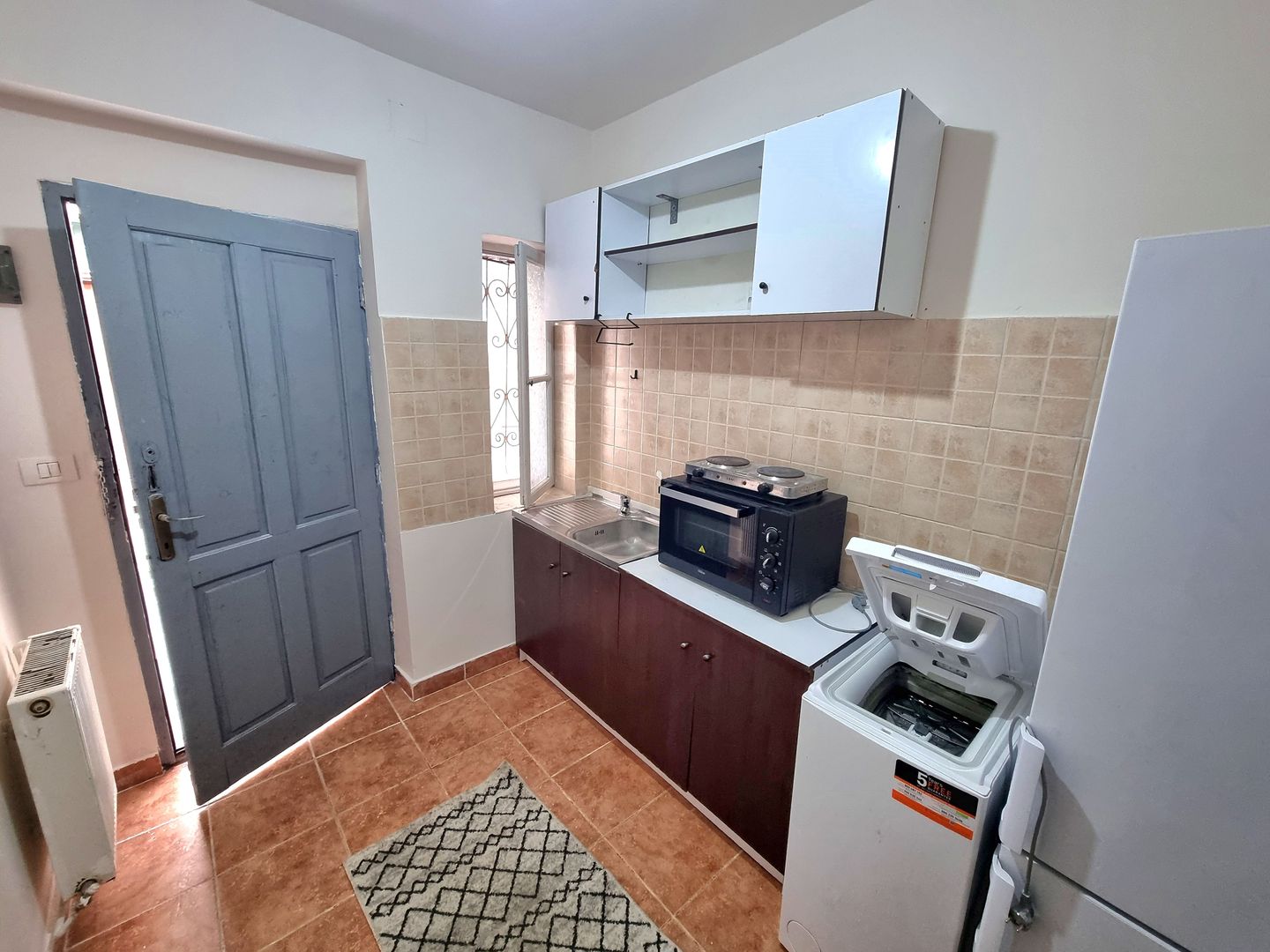 Apartament cu 1 cameră, foarte spațios, parter, clădire istorică, zona Traian - Poză 2