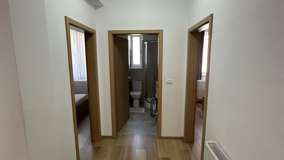 APARTAMENT DEOSEBIT - Poză 7