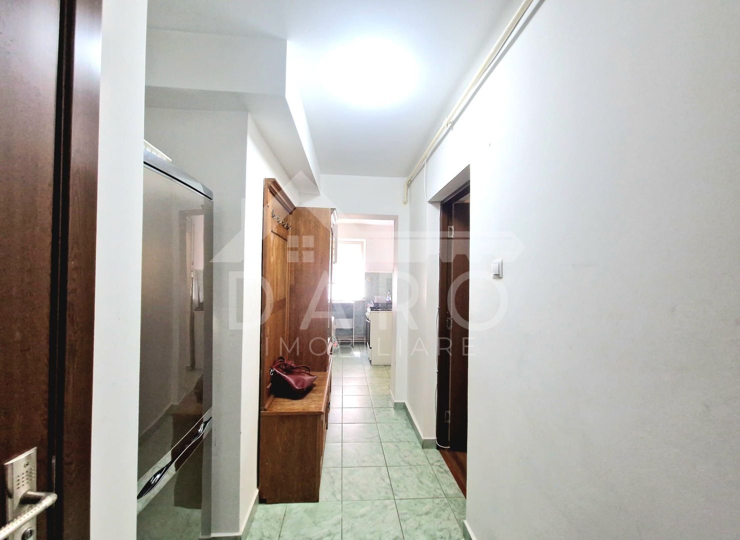 Inchiriez apartament cu doua camere in Cartierul Dambu - Poză 11