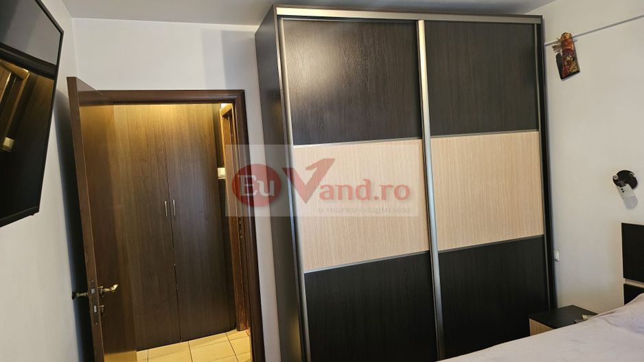 Apartament cu 3 camere, mobilat si utilat - Piata Centrala - Poză 8