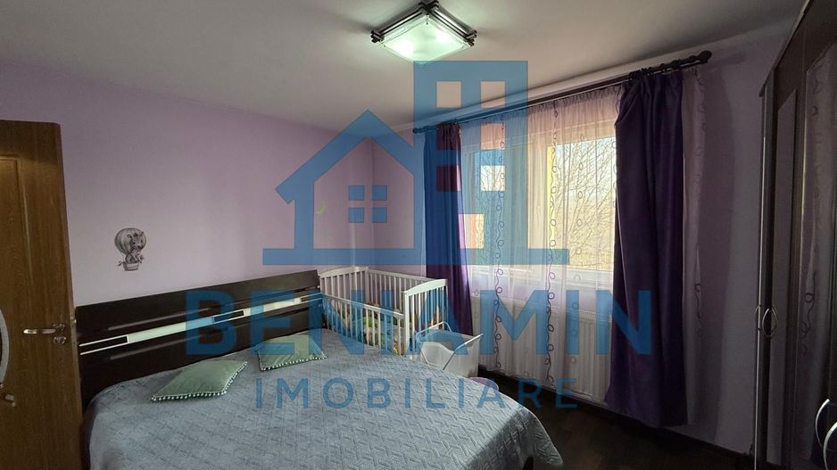 Casa P+1-cu 3 dormitoare-2 bai-Living-Bucatarie-Bariera Valcii - Poză 8