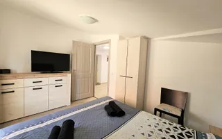 Apartament spatios cu 10 camere si parcare de inchiriat, Borhanci! - Poză 19