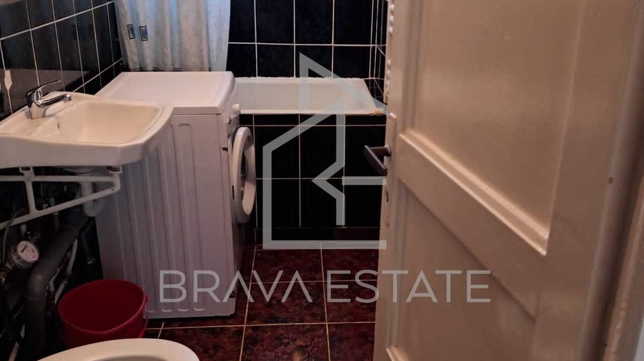 Apartament 2 camere, parcare, zona Horea - Poză 4