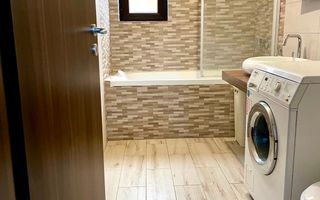 APARTAMENT IN VILA - Poză 9