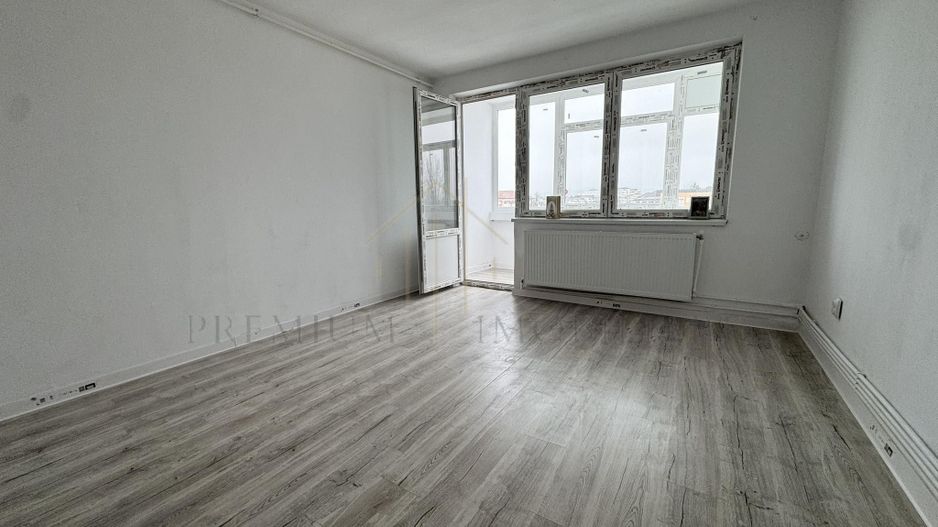 Garsoniera Confort 1 - Zona centrala - Poză 1