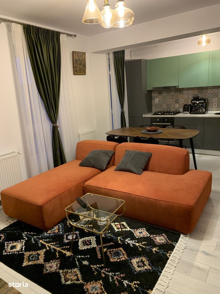 Studio premium de închiriat/Tractorul/Mobilat/Parcare subterană - Poză 1