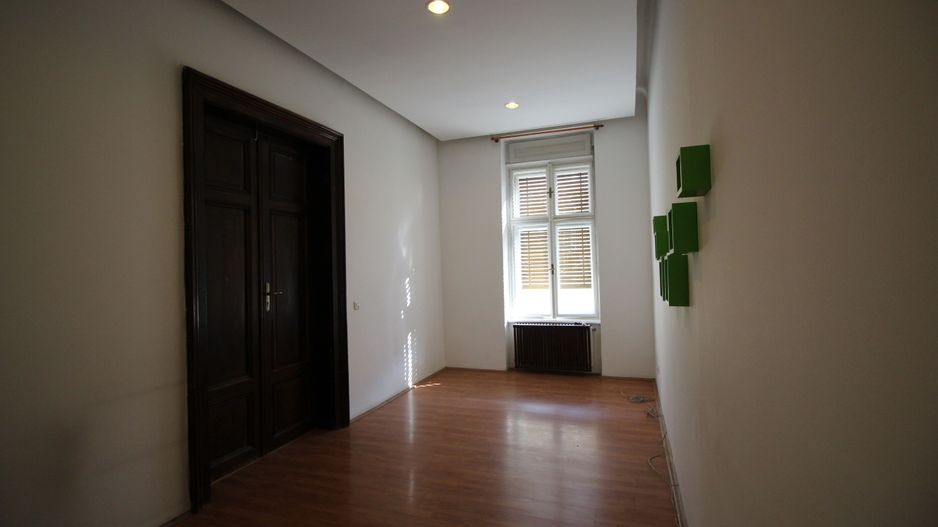 Birou in Unirii - doua camere - Poză 3