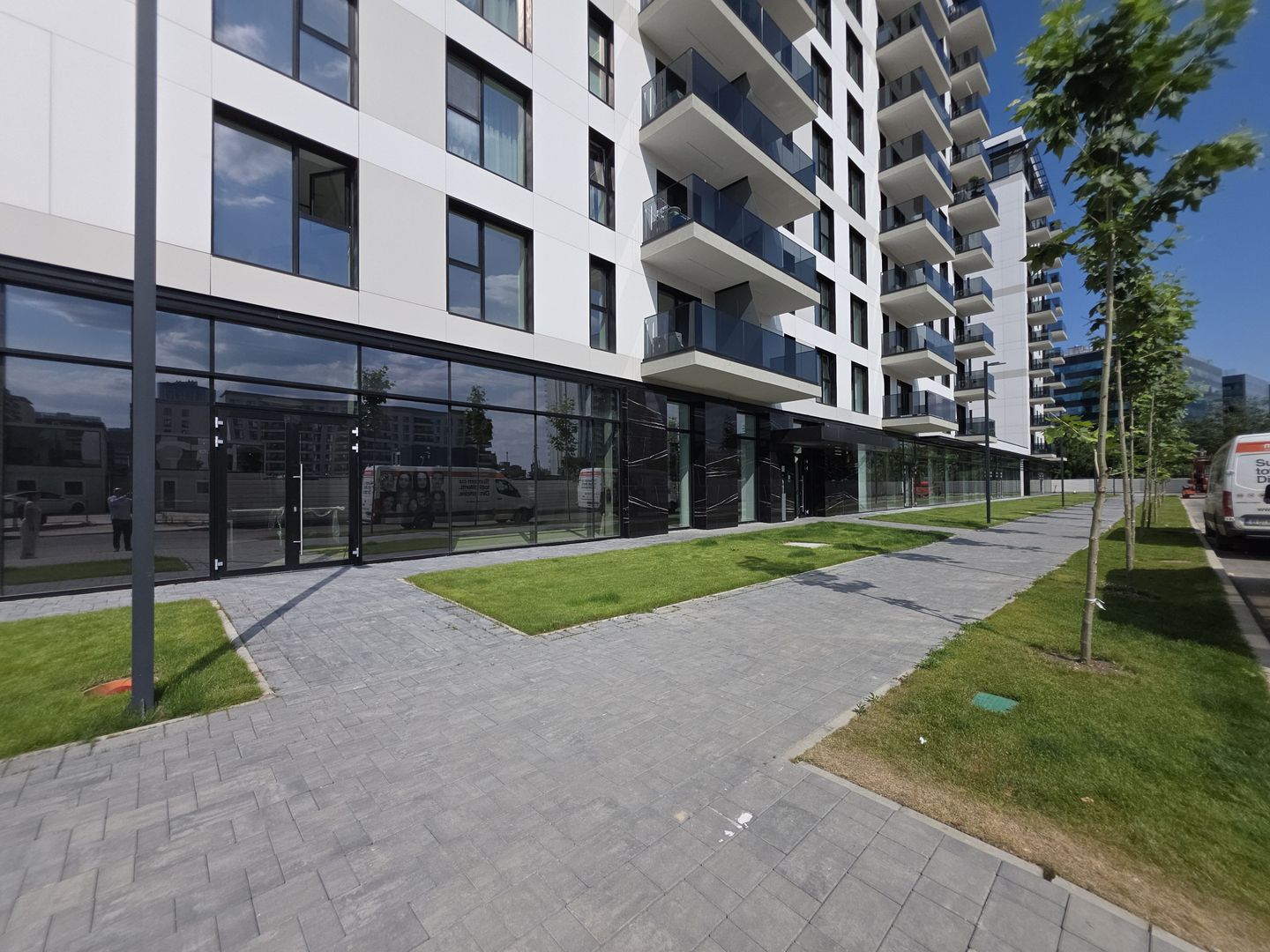 Apartament 3 camere Nusco, la 5 minute de mall Promenada! - Poză 1