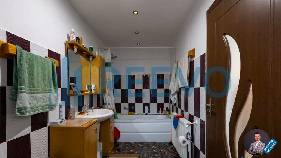 Casă de vânzare Buhuși, Str. Orbic - Poză 14