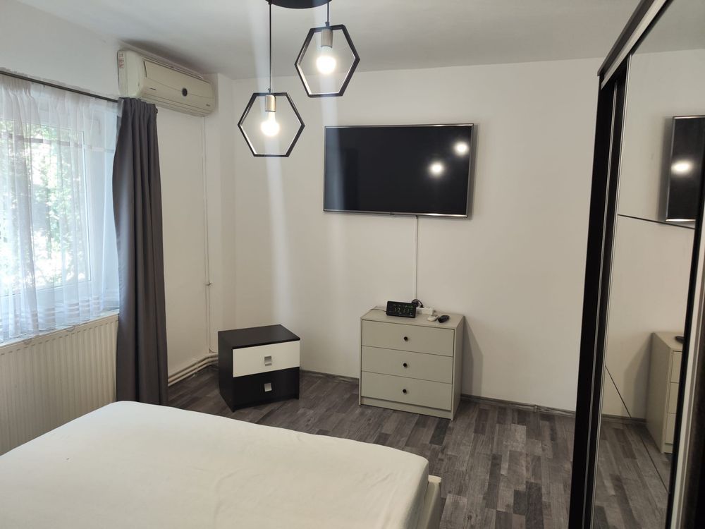 De Inchiriat Apartament 2 camere, centrală proprie, București Mall - Poză 5