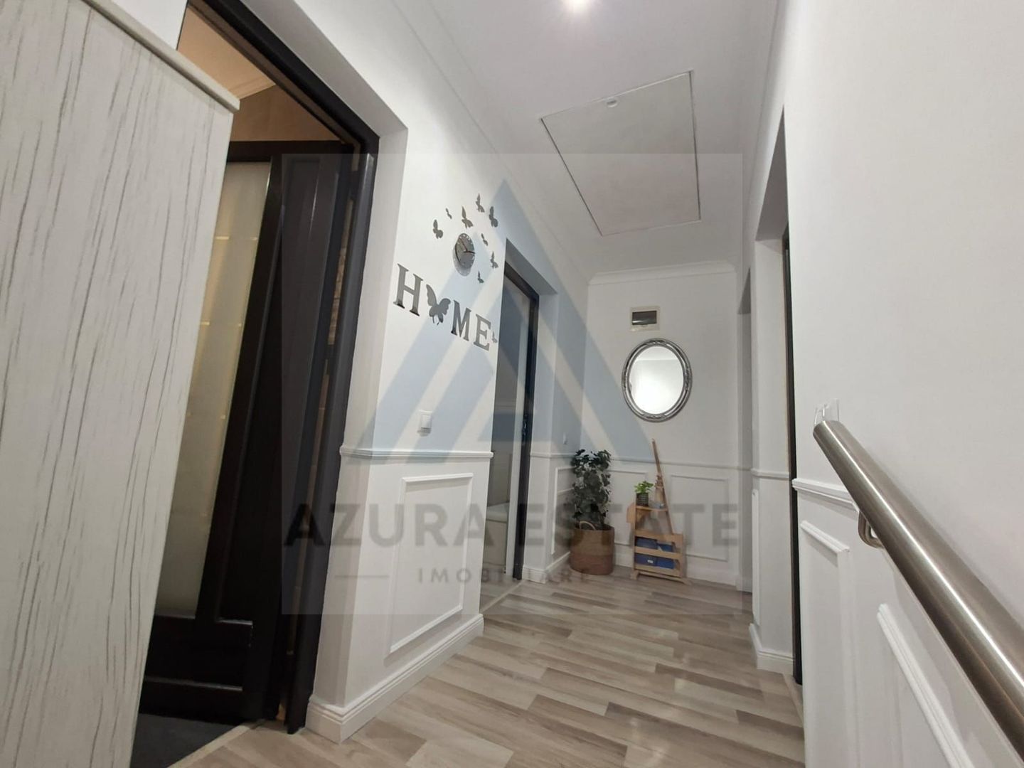 Casa individuala echipata premium cu 4 camere si 2 bai in Cristian - Poză 10