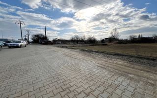 Teren intravilan pretabil hala, toate utilitatile - Poză 3