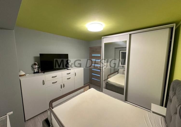 2 camere decomandat, etaj 4 ,  Dâmbovița centrala proprie - Poză 8