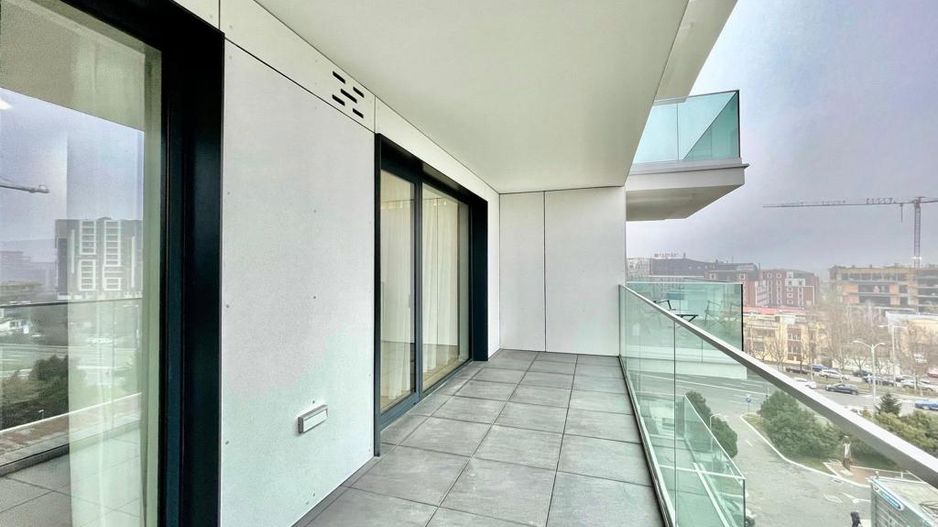 ONE HERASTRAU TOWER, finisaje lux,  loc de parcare - Poză 12