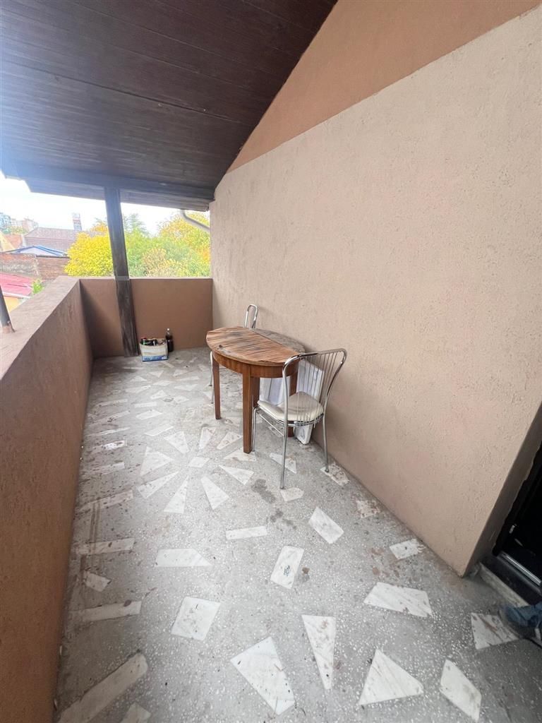 2 camere decomandat in vila Sagului -Turist centrala proprie - Poză 11