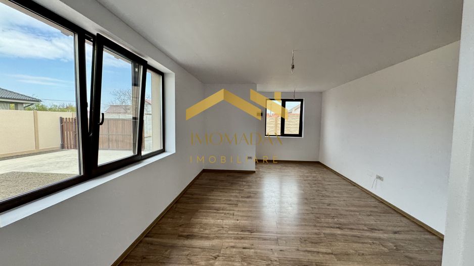 Sanmihaiu Roman-Casa Individuală-Predare Imediată - Poză 1