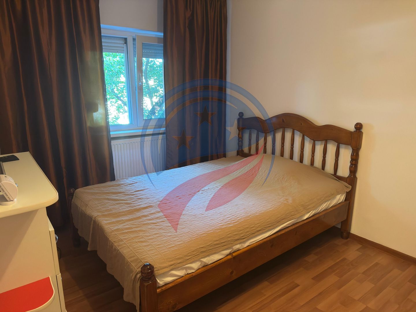 Garsonieră de 40 mp transformată în 2 camere – de închiriat - Poză 1