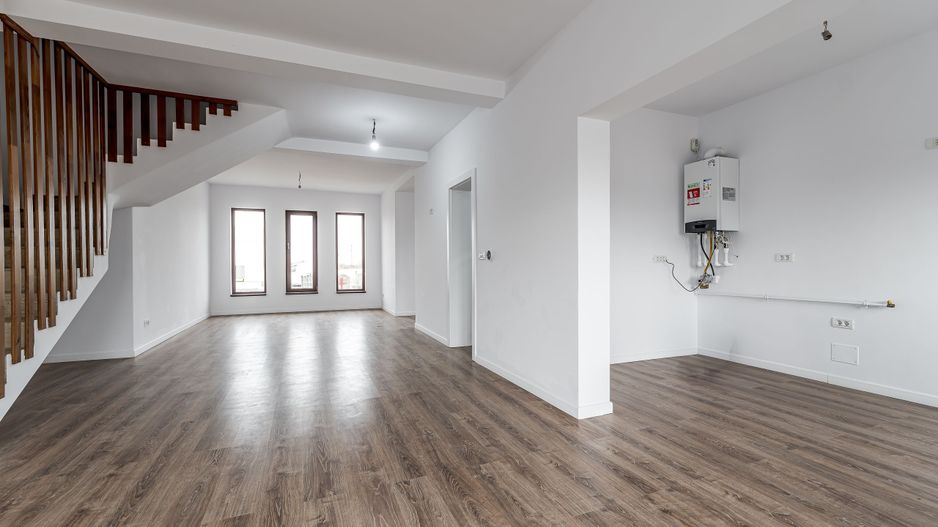 Fără costuri ascunse sau șantier: vilă nouă cu 4 camere, ultrafinisată - Poză 3