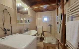 Casă de vânzare în Cornățel – la 15 km de Sibiu - Poză 9