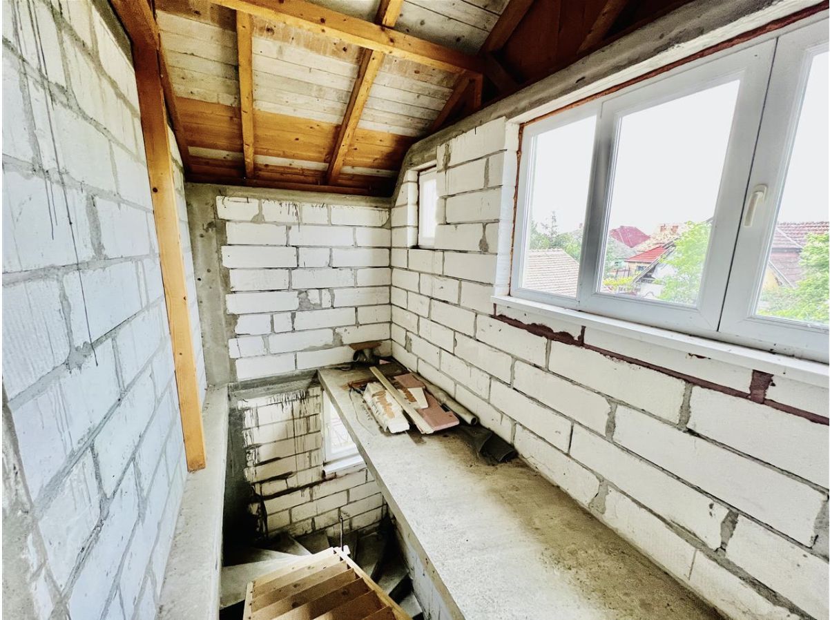 Casa in Sibiu - posibilitate apartamentare 2 locuinte -110 mp- Lazaret - Poză 11