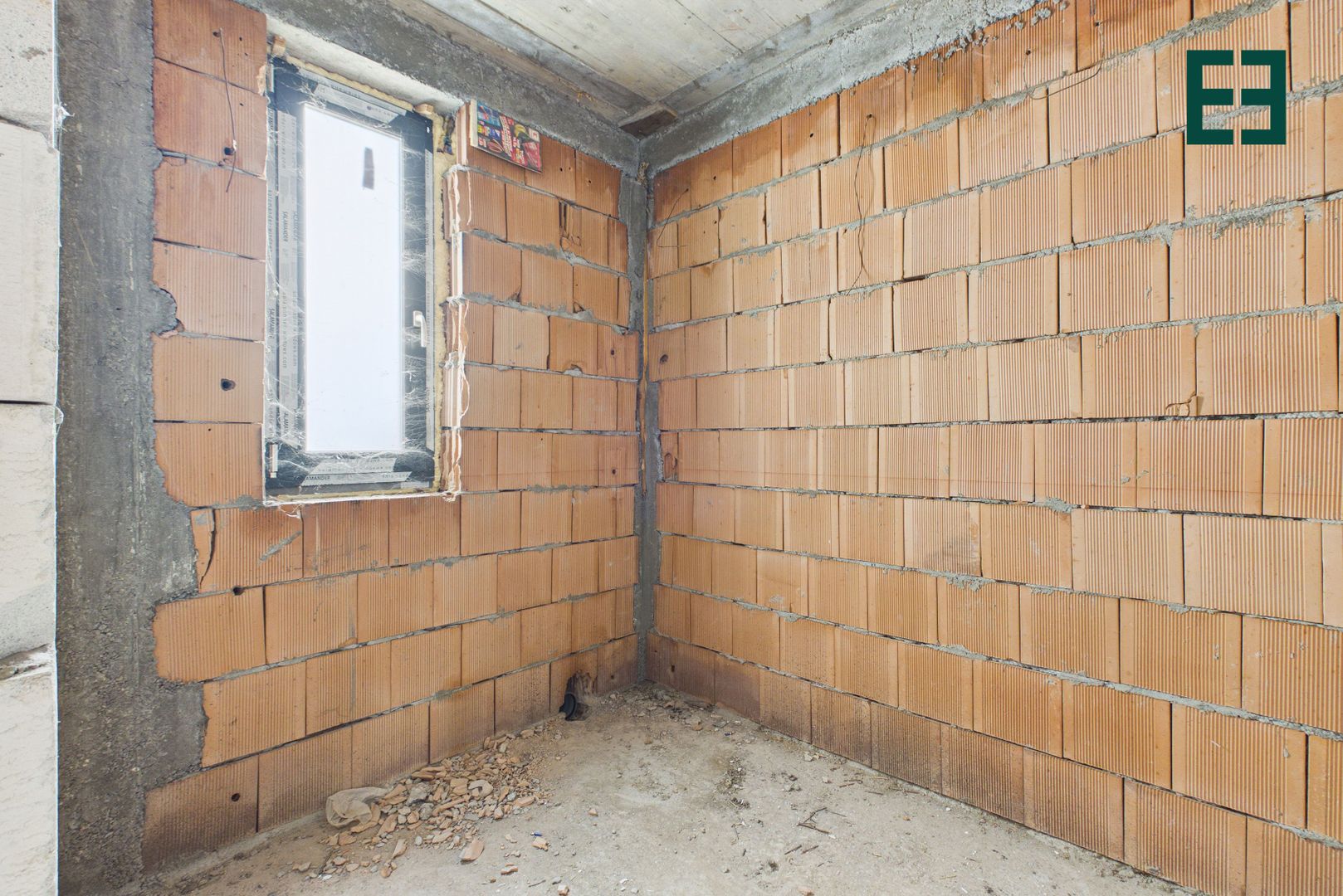 Casă nouă cu 4 camere și teren de 445 mp  - Vladimirescu - Arad - Poză 8