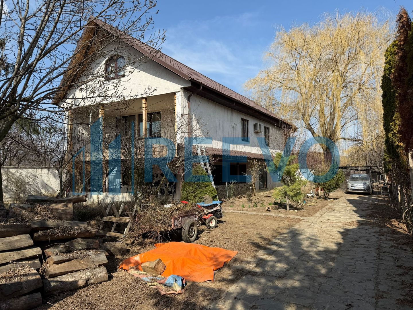 Casă/Vilă de vânzare în comuna Târgu Trotuș, județul Bacău. - Poză 2