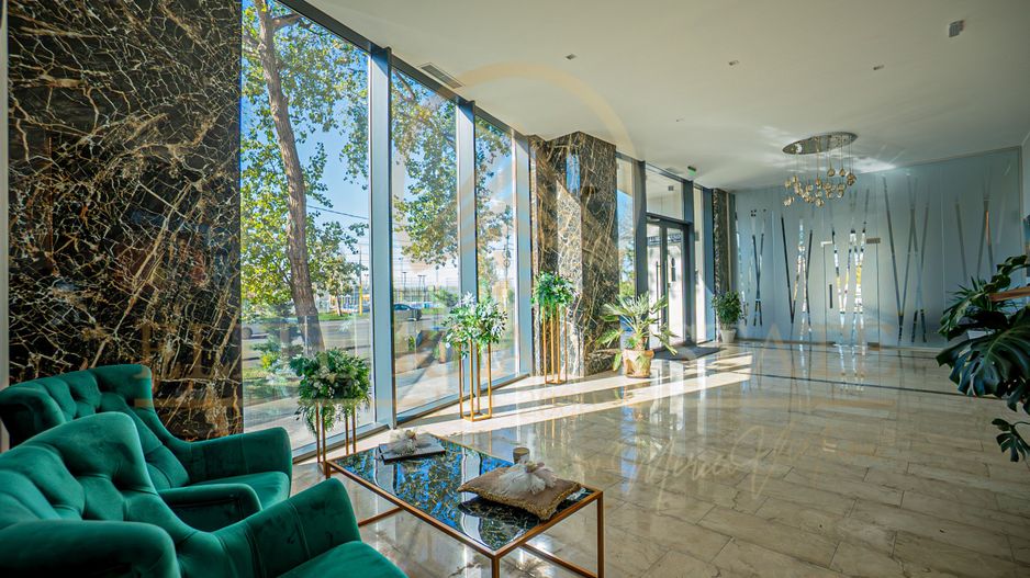 Apartament premium de vanzare în Mamaia – vedere la mare și lac - Poză 14