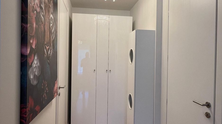 4 camere | loc de parcare cu priza electrica - Poză 6