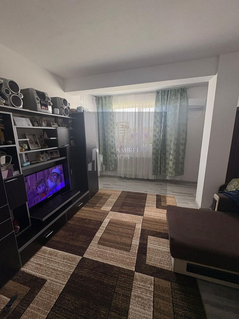 Apartament 3 camere decomandat zona Metalurgiei - Poză 3