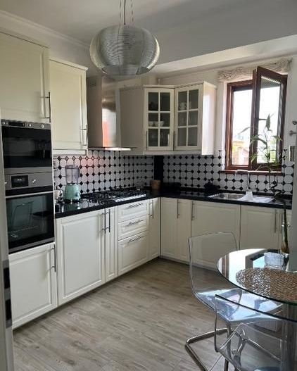 Apartament lux 2 camere, etaj 2, bloc nou, garaj inclus, Aurel Vlaicu - Poză 2