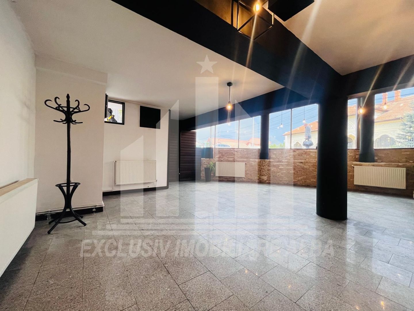 Spatiu comercial de inchiriat, Centru - Poză 1