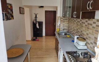 Apartament luminos 3 camere. Bld. Obregia. Zona Cultural. - Poză 2