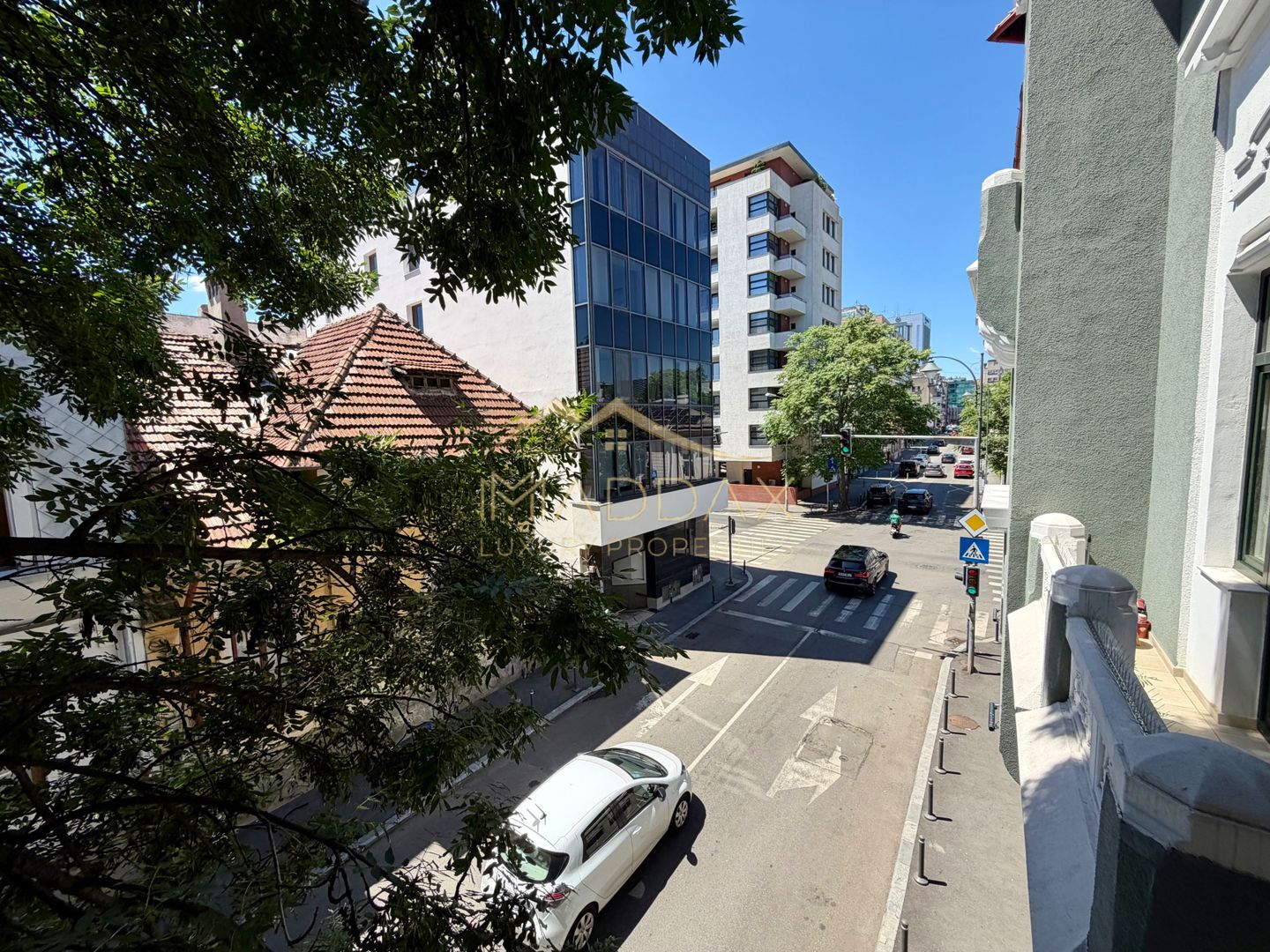 Birou cu 5 camere Unic *160mp* // Zona Eminescu- Polona - Poză 2