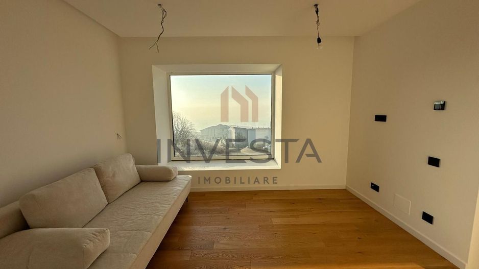 Duplex ultrafinisat panorama de vis cartier Voronet - Poză 12