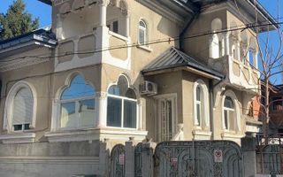 Vila de patrimoniu spatioasa I Zona Mihai Bravu I Teren 443 mp - Poză 3