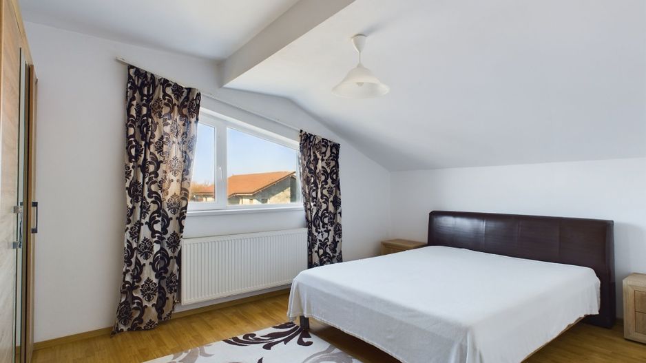 Apartament 3 camere, spațios, mobilat, în Chișoda - Poză 4