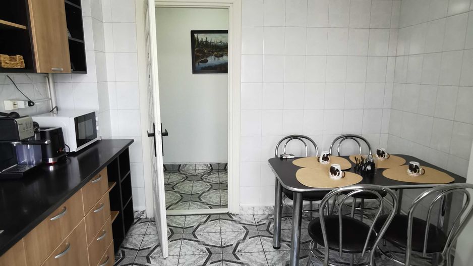 Apartament 3 camere decomandat- Calea București, zona Institut - Poză 6