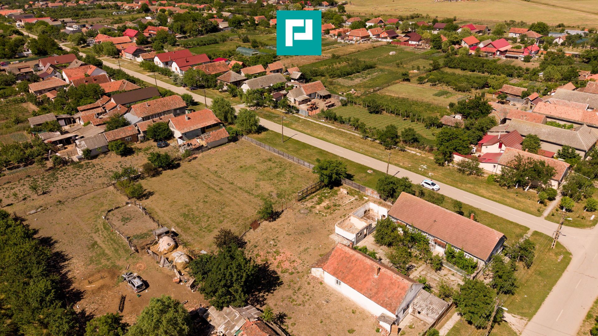 Teren intravilan de 1492 mp în Nădab - Poză 5