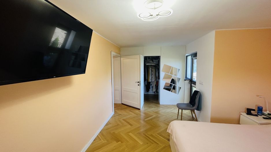 Casa individuala in Lazaret, langa Hotel Hermanns, la cheie - Poză 6