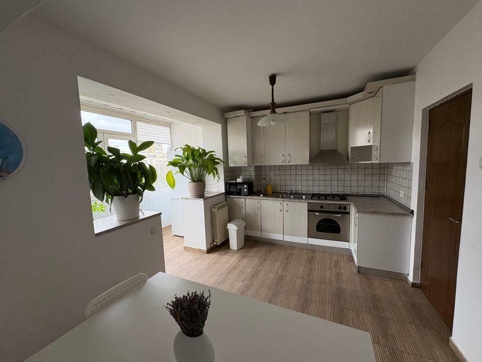 Apartament 4 Camere Piata Constitutiei - Poză 3