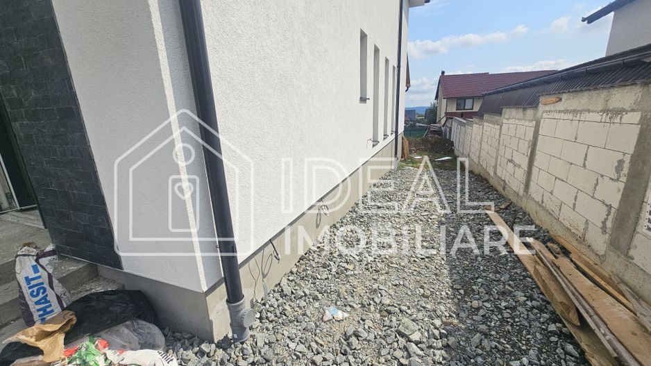Duplex in Cisnadie cu 4 camere si 250 mp de curte, in Cisnadie - Poză 19