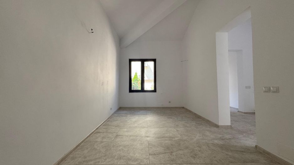 VILĂ CU POTENȚIAL MULTIPLU| HERASTRAU - Poză 11